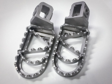 "Bear trap" 3cm lower Rallye-footpegs Super Heavy Duty for all Husqvarna TE / FE from 2017 -2023